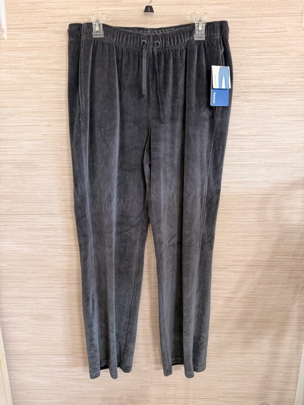 Reebok Women's Grey Velour Elastic Waist pull on pants with pockets size Large